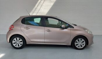PEUGEOT 208 ALLURE 1.6 HDI 92ch 8V TURBO FAP complet