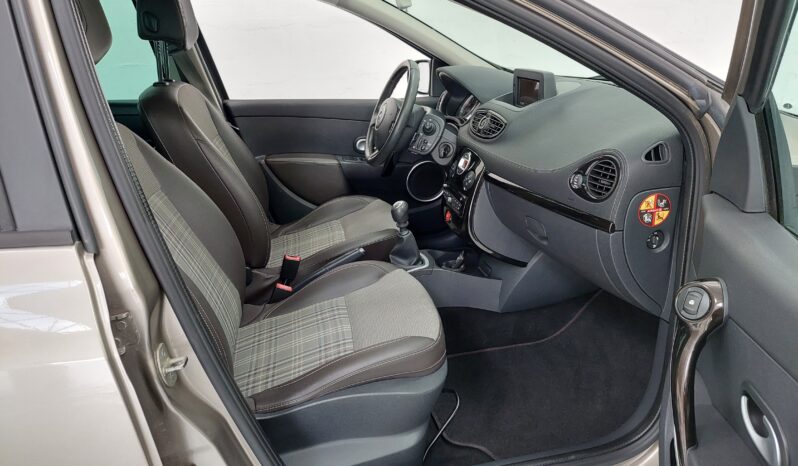 RENAULT CLIO III ESTATE 1.5 DCI 105ch FAP complet
