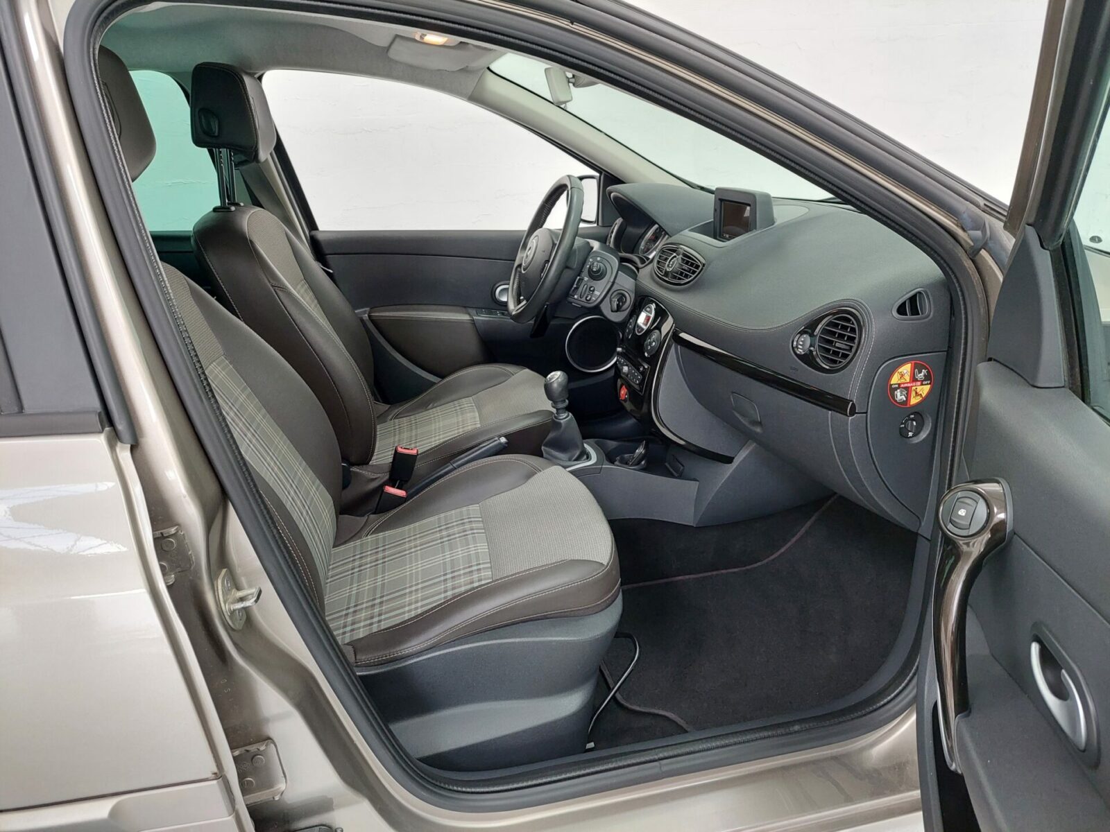 Interieur complet RENAULT CLIO 3 Occasion Pas Cher