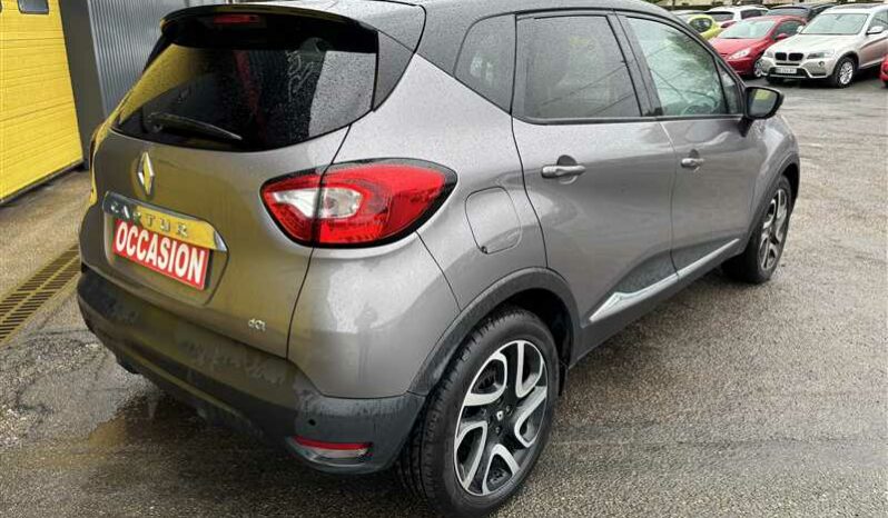 
								Renault Captur ENERGY PURE 1.5DCI 110ch FAP full									