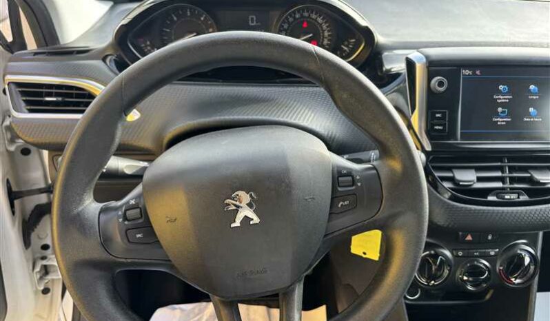 
								Peugeot 208 1.5hdi 100ch FAP full									