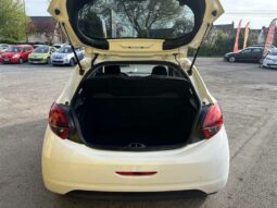 
										Peugeot 208 1.5hdi 100ch FAP full									