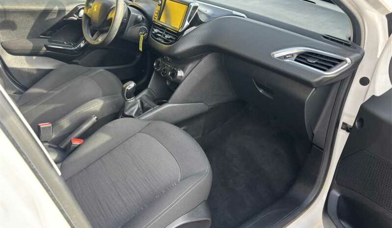 
								Peugeot 208 1.5hdi 100ch FAP full									