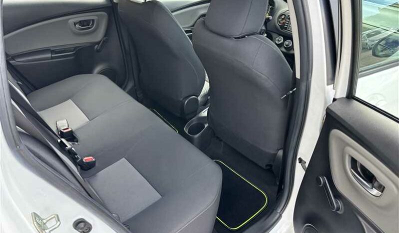 
								Toyota Yaris III FRANCE 1.0i 70ch full									
