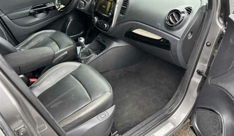 
								Renault Captur ENERGY PURE 1.5DCI 110ch FAP full									