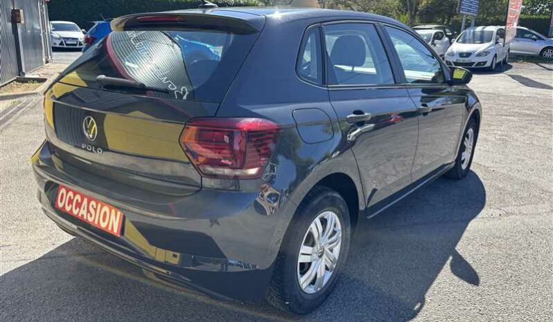 
								Volkswagen Polo VI TRENDLINE 1.0i 80ch full									