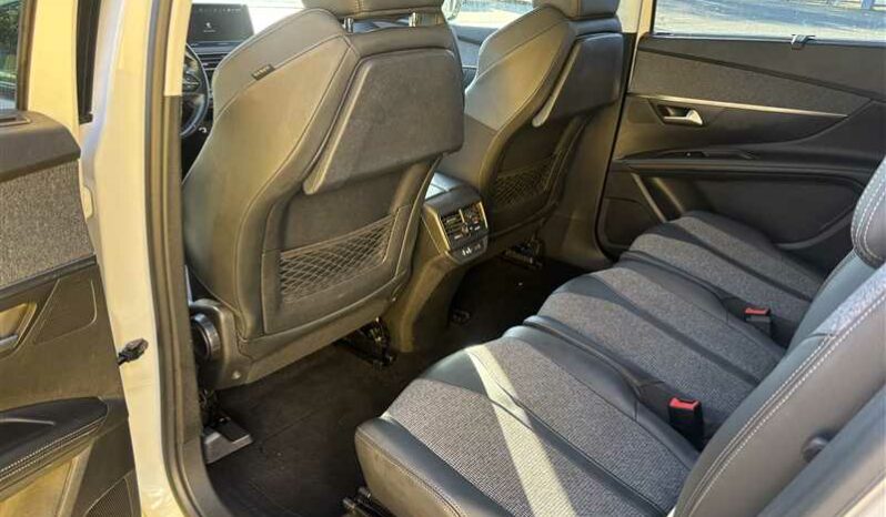 
								Peugeot 5008 II ALLURE 1.5HDI 130ch FAP S&S full									