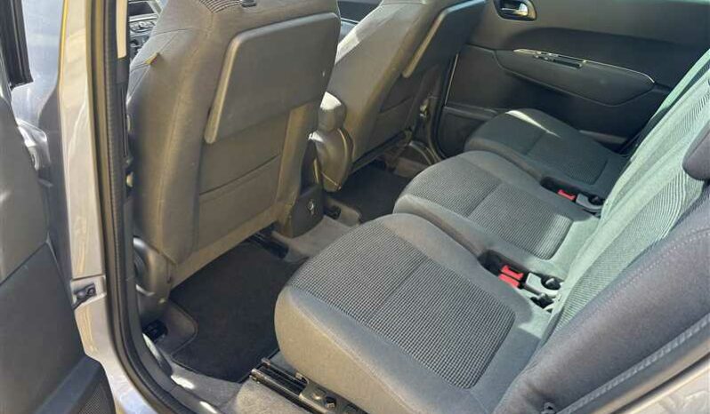 
								Peugeot 5008 ALLURE 1.6BLUEHDI 120ch S&S full									