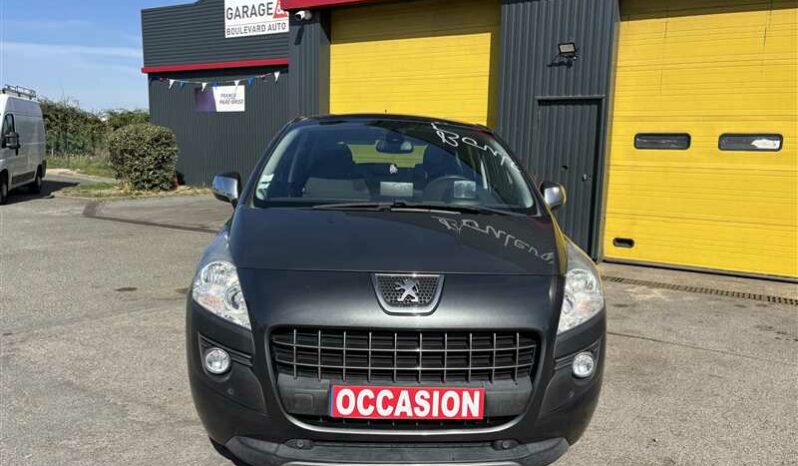 
								Peugeot 3008 ACTIVE 1.6HDI 115ch FAP full									