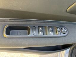 
										Peugeot 5008 ALLURE 1.6BLUEHDI 120ch S&S full									