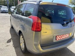 
										Peugeot 5008 ALLURE 1.6BLUEHDI 120ch S&S full									