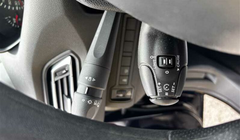 
								Peugeot 308 II ACCCESS 1.6 HDI 100ch FAP full									