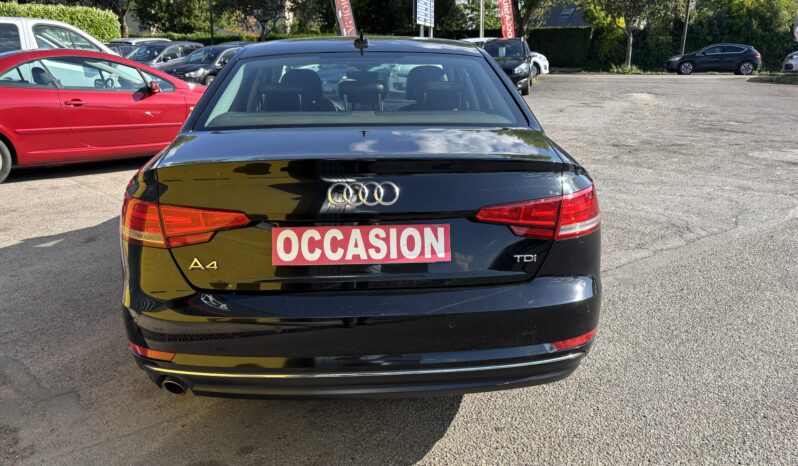 
								AUDI A4 DESIGN 2.0TDI 150ch FAP full									