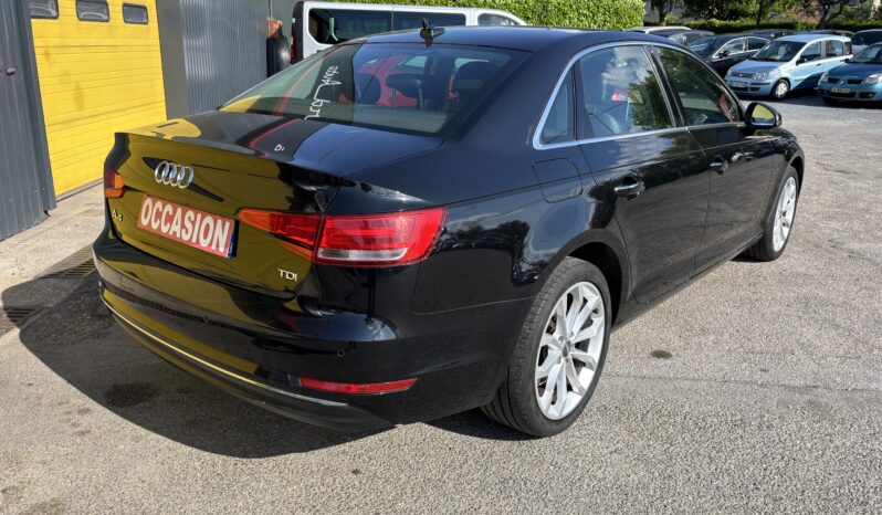 
								AUDI A4 DESIGN 2.0TDI 150ch FAP full									
