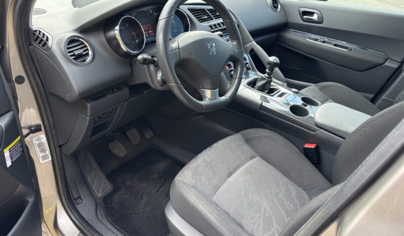 
								PEUGEOT 3008 PREMIUM PACK 1.6HDI 112ch FAP full									