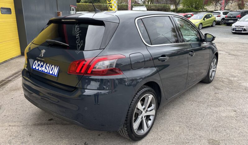 
								PEUGEOT 308 II ALLURE 1.5HDI 130ch FAP BOITE AUTOMATIQUE full									