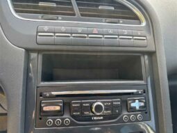 
										Peugeot 5008 ALLURE 1.6BLUEHDI 120ch S&S full									