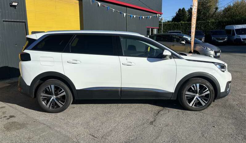 
								Peugeot 5008 II ALLURE 1.5HDI 130ch FAP S&S full									