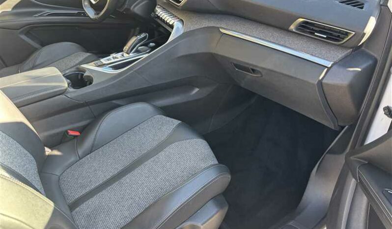 
								Peugeot 5008 II ALLURE 1.5HDI 130ch FAP S&S full									