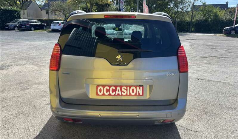 
								Peugeot 5008 ALLURE 1.6BLUEHDI 120ch S&S full									